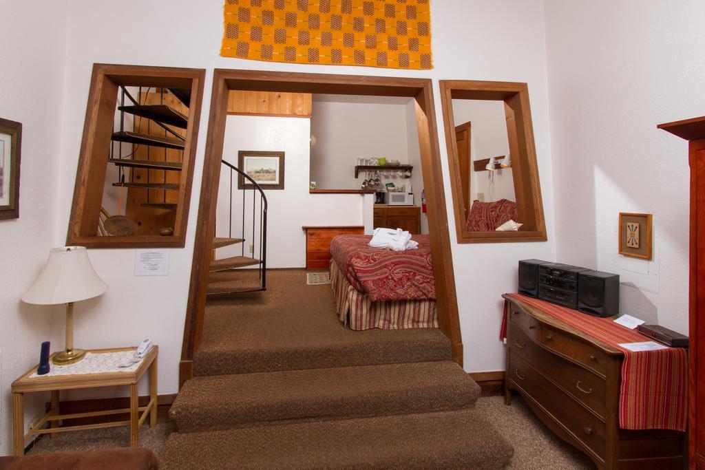 Sweetwater Inn And Spa メンドシーノ 部屋 写真
